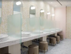 ルラ美容クリニック【東京都7院】店舗２
